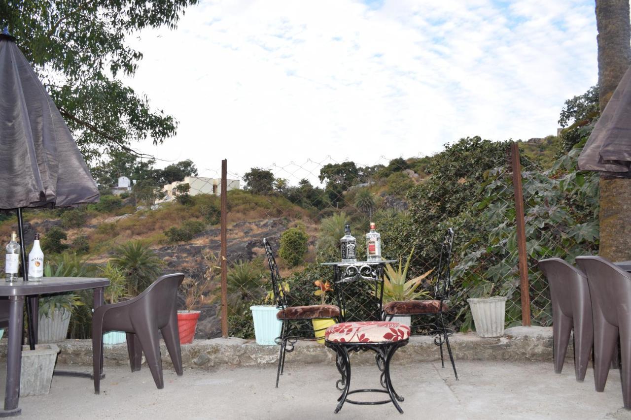 Hotel Deep Valley Mount Abu Exterior foto