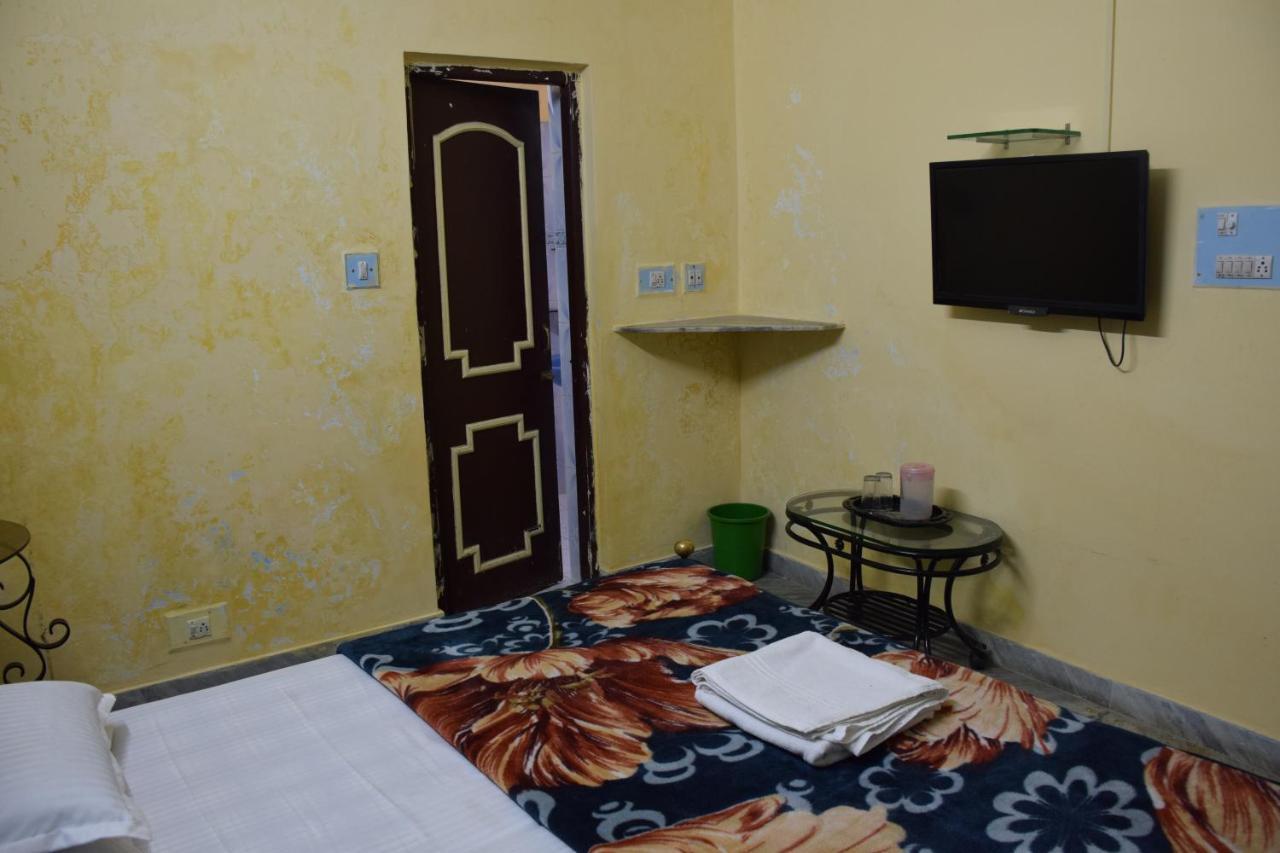 Hotel Deep Valley Mount Abu Exterior foto