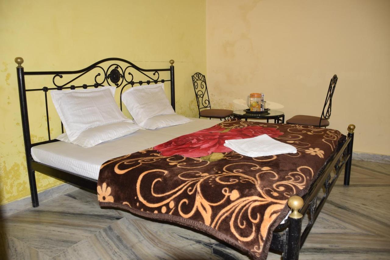 Hotel Deep Valley Mount Abu Exterior foto