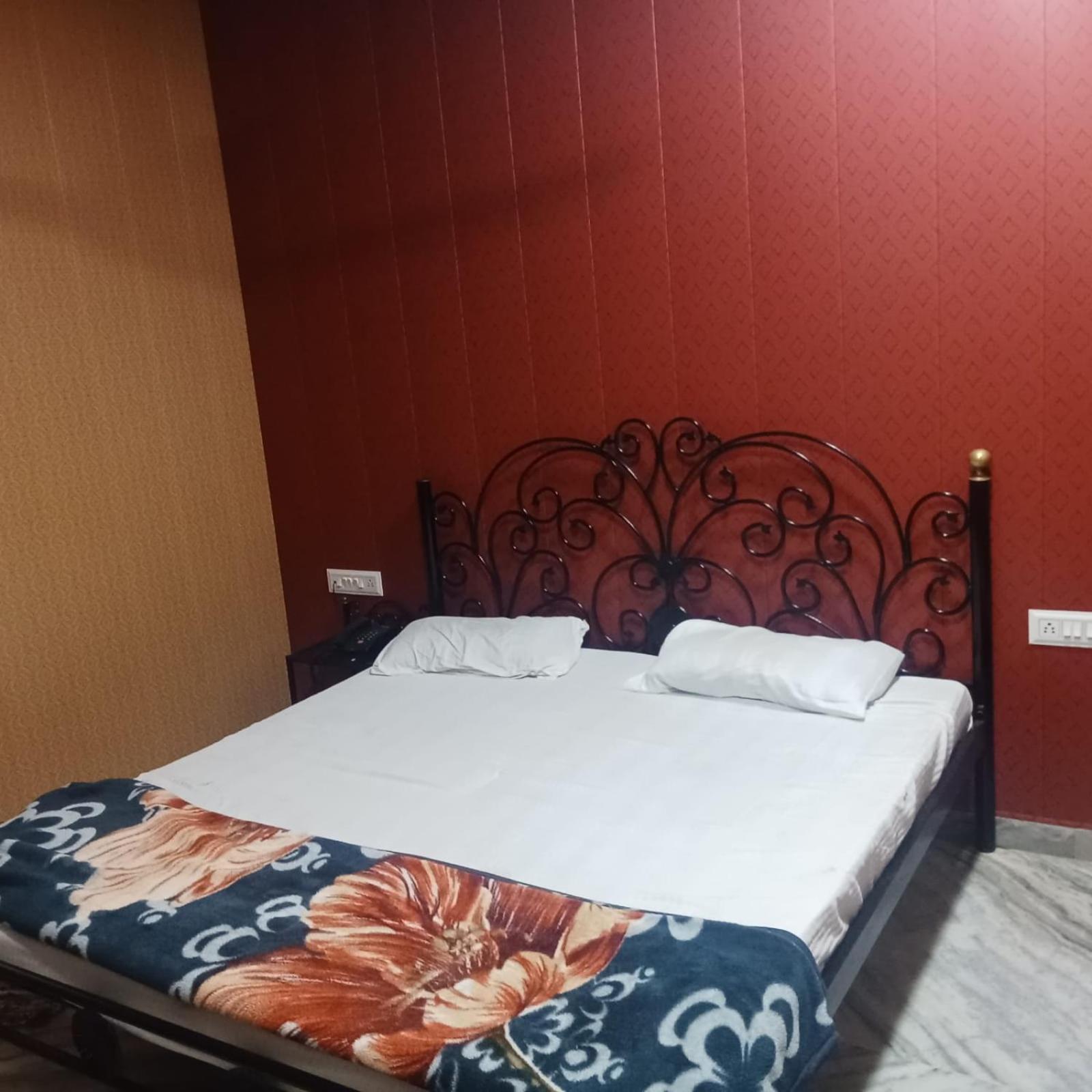 Hotel Deep Valley Mount Abu Exterior foto